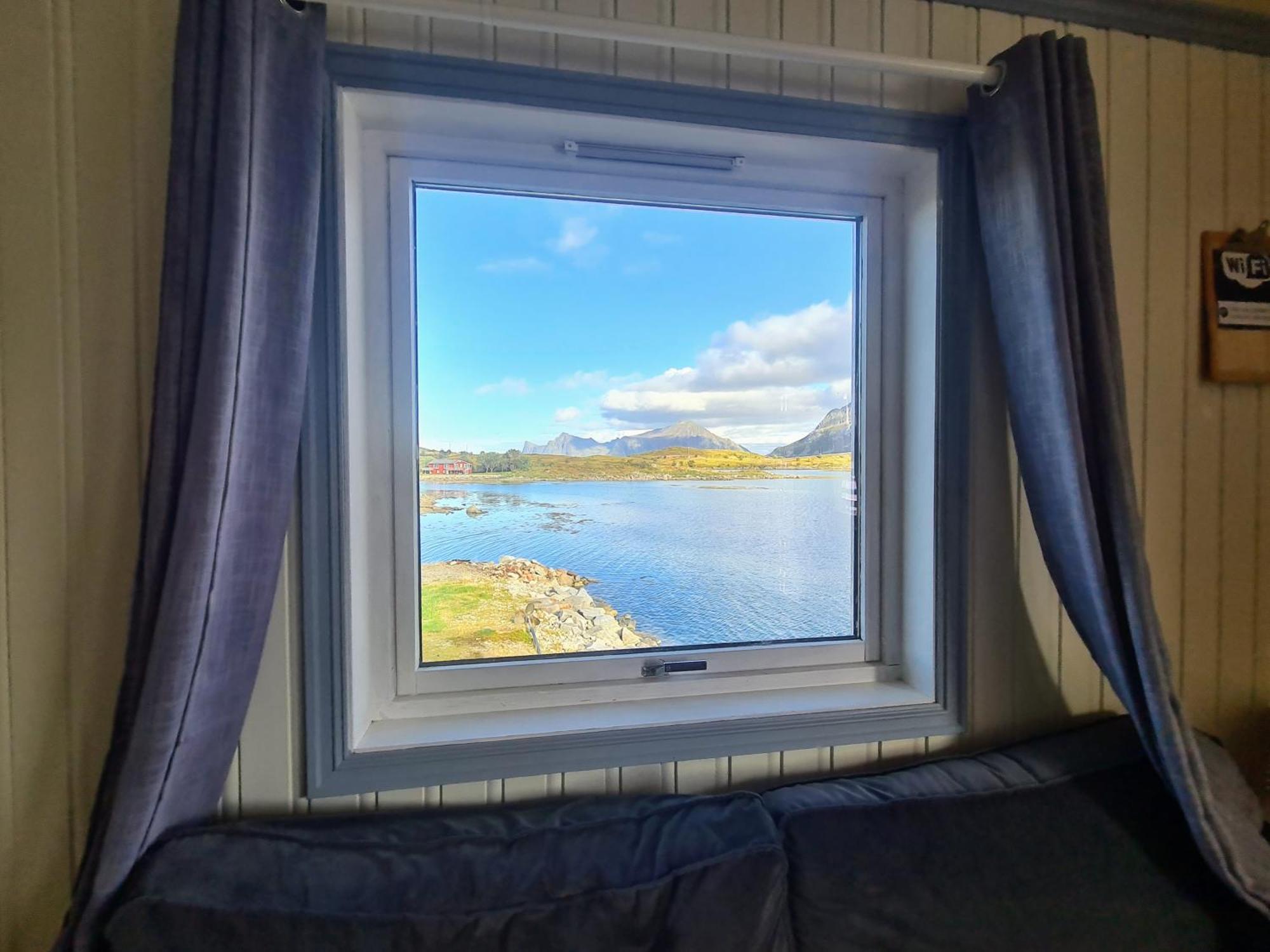 Lydersen Rorbuer & Inn 2*