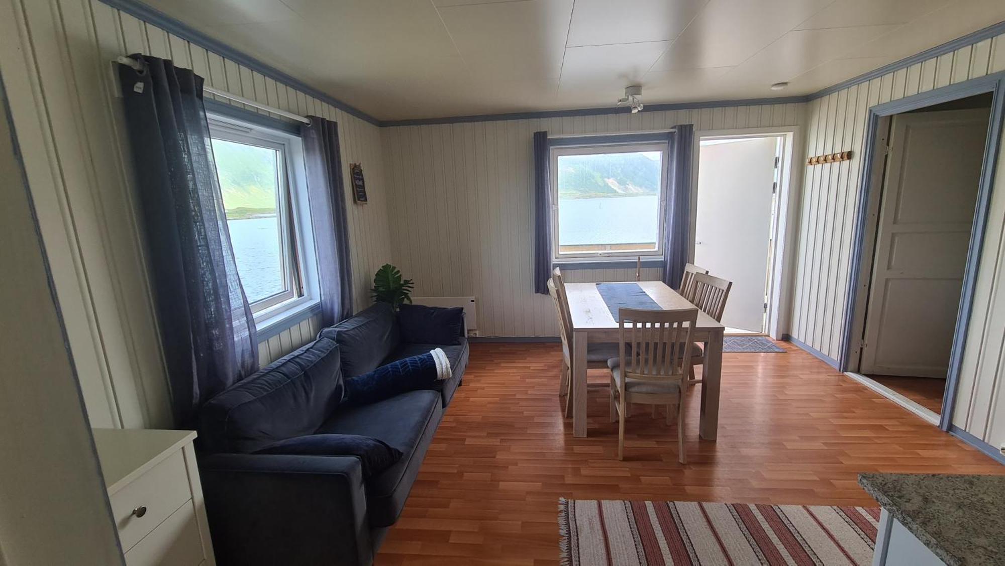 Inn Lydersen Rorbuer & Fredvang