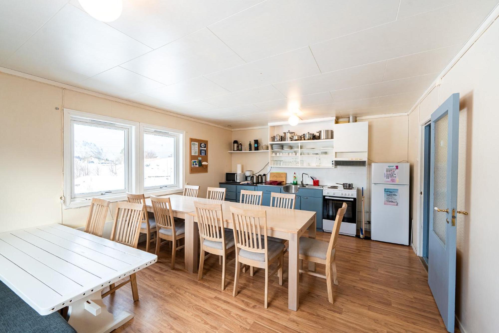 Lydersen Rorbuer & Inn Fredvang