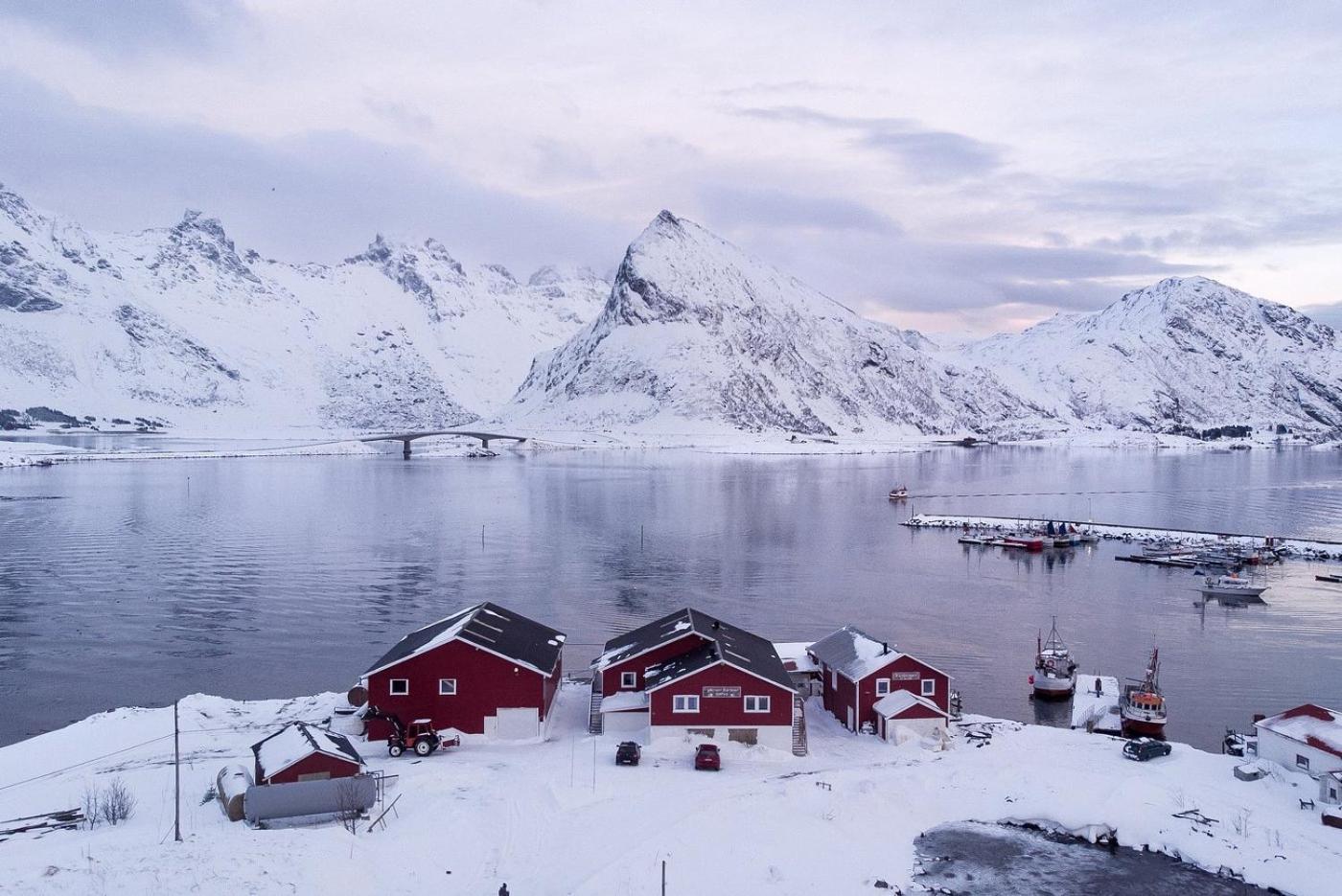 Lydersen Rorbuer Fredvang